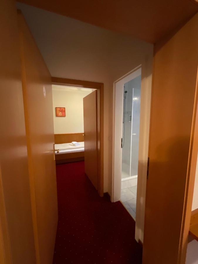Gaststaette & Pension Waldschloesschen Oberhof  Exterior photo